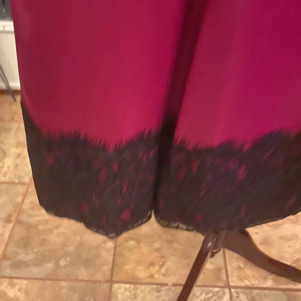 Isaac MIZRAHI NEW YORK FUCHSIA DRESS SIZE MEASUREMENTS PROVIDED